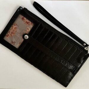 Women's Hobo Linn Black Leather wallet - EUC